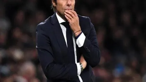 徐新赛季首球：脚后跟巧妙传球精准射门破门